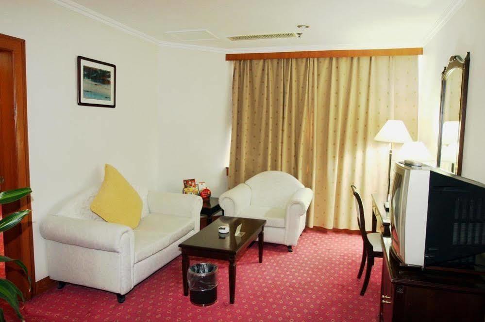 Baoding Zhong Yin Hotel Exterior foto