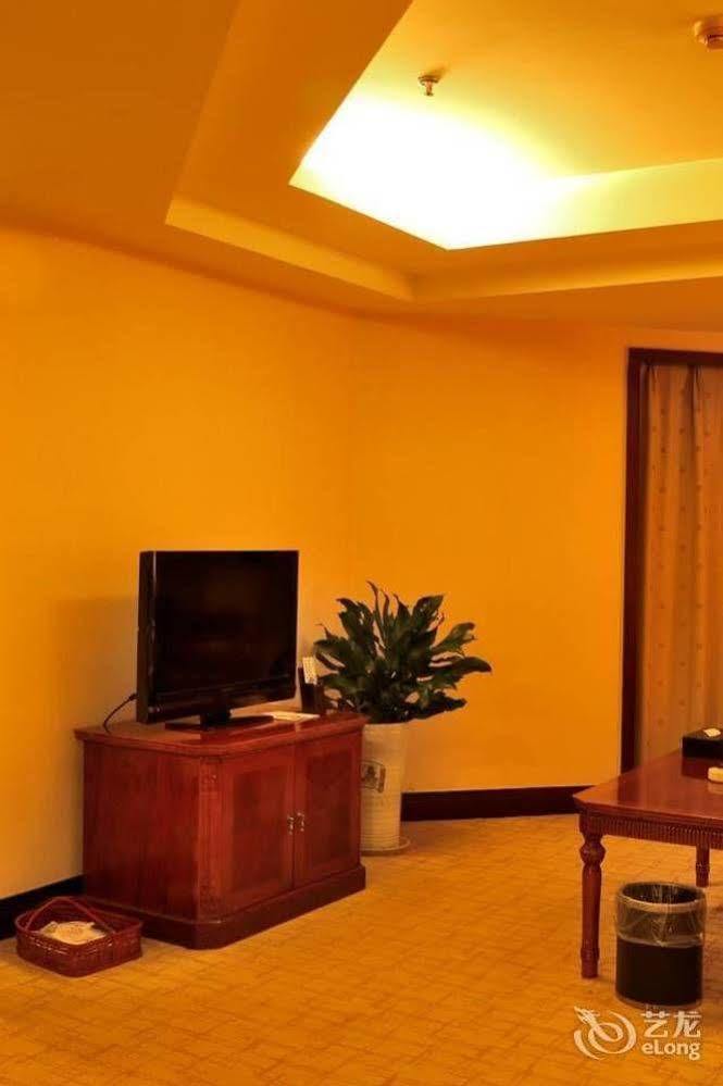 Baoding Zhong Yin Hotel Exterior foto